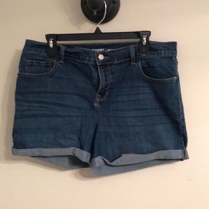 Old navy boyfriend cuffed shorts size 14
